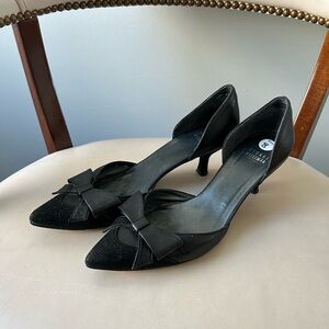 Stuart Weitzman black pointed toe bow heels